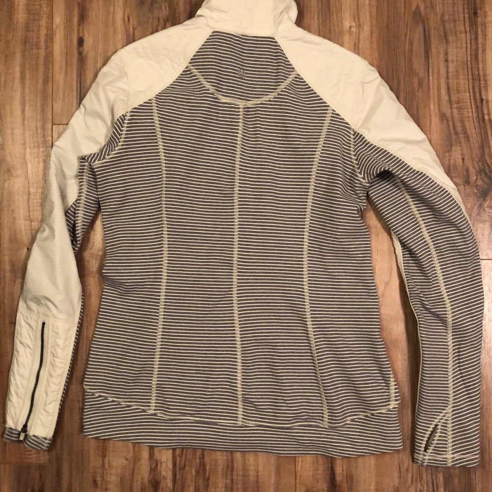 Lululemon Jacket - Picture 3 of 3
